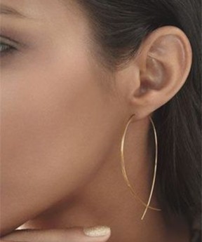 1Pcs  European and American accessories individuality simple tourism street patted copper fish shaped earrings