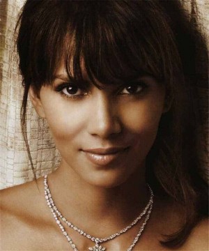Halle Berry Famous Star Same Style Dolago Hair Wigs Body Wave 13x6 Lace Front Wigs With Bang 150% Density 10A Virgin Brazilian Human Hair Wigs For Black Women With Baby Hair Pre Plucked